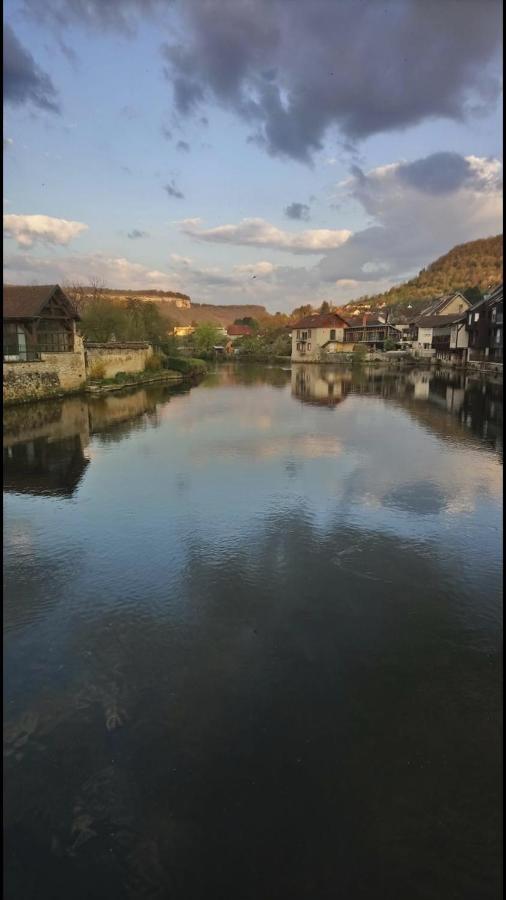 LA 3Eme RIVES A ORNANS Ornans Exterior foto